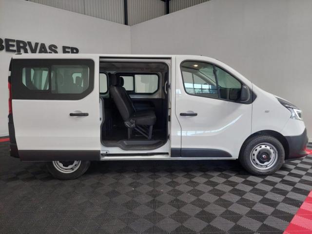 Renault Trafic image 3