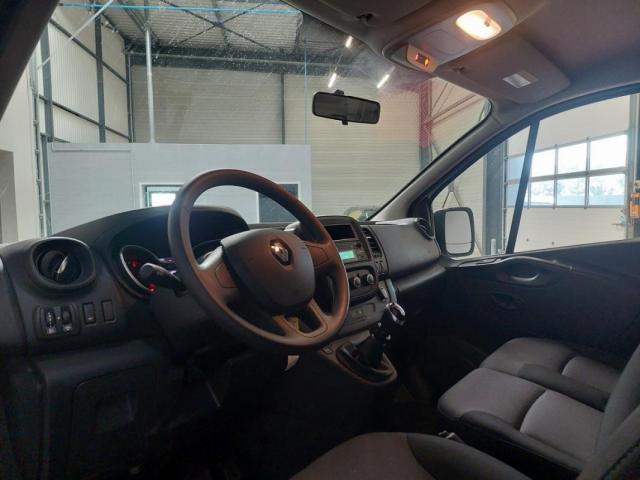 Renault Trafic image 6