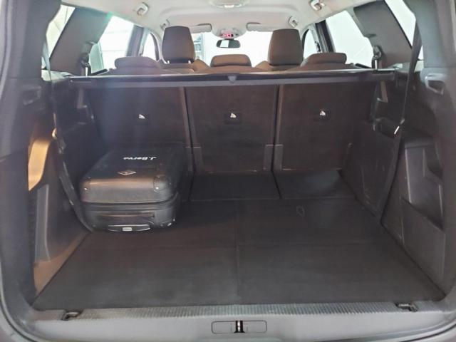 Peugeot 5008 image 4