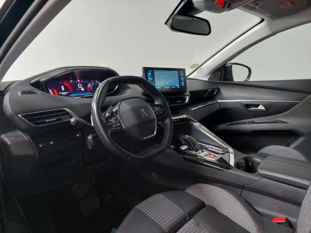 Peugeot 5008 image 2
