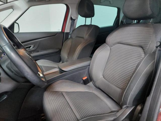 Renault Grand Scénic image 3
