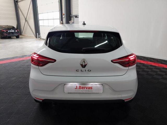 Renault Clio image 8