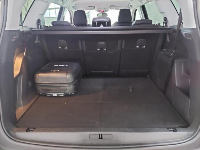 Peugeot 5008 image 6