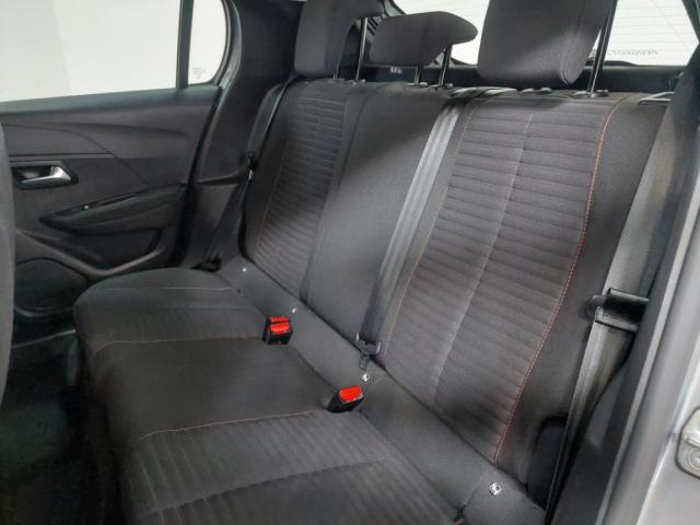 Peugeot 208 image 1