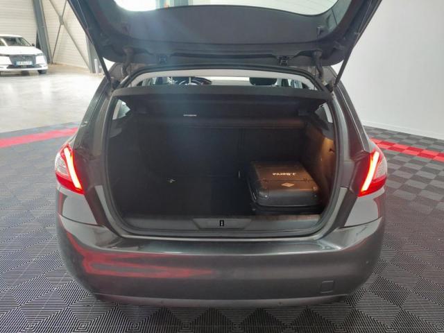 Peugeot 308 image 7