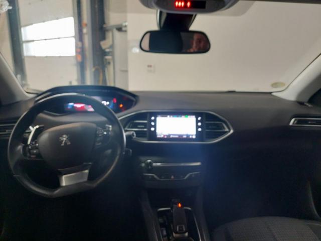 Peugeot 308 image 6
