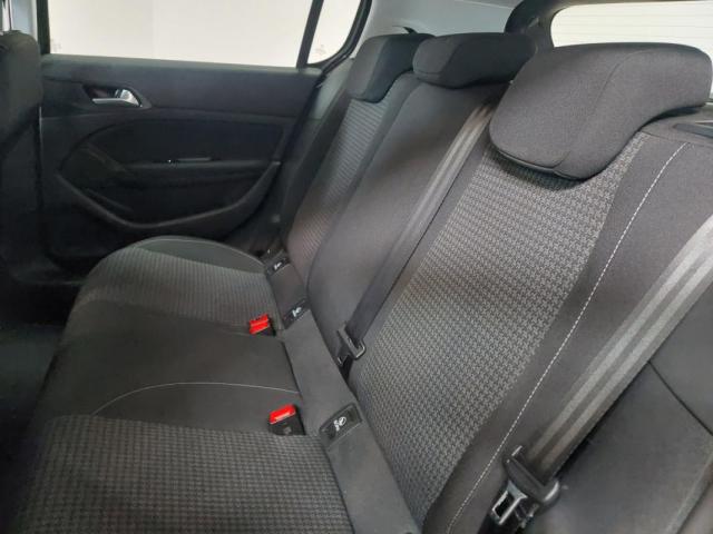 Peugeot 308 image 5