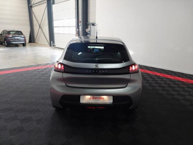 Peugeot 208 image 4