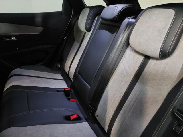 Peugeot 3008 image 6