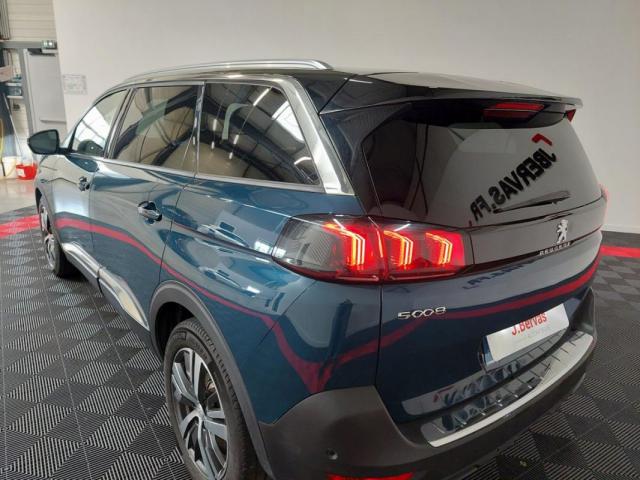 Peugeot 5008 image 6