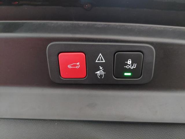 Peugeot 5008 image 3