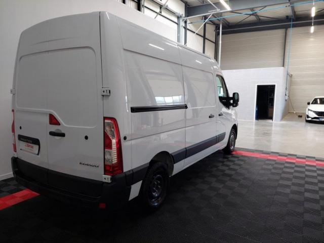 Renault Master image 1