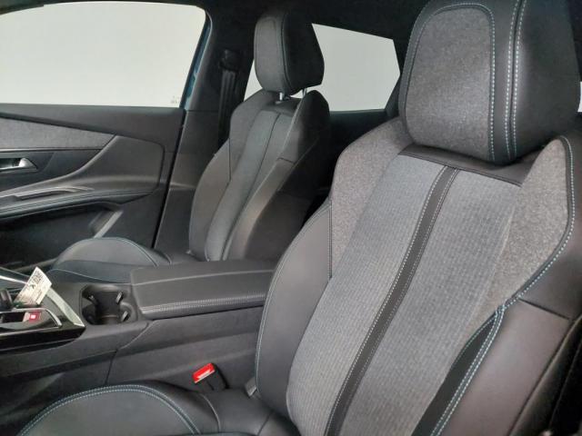 Peugeot 3008 image 8
