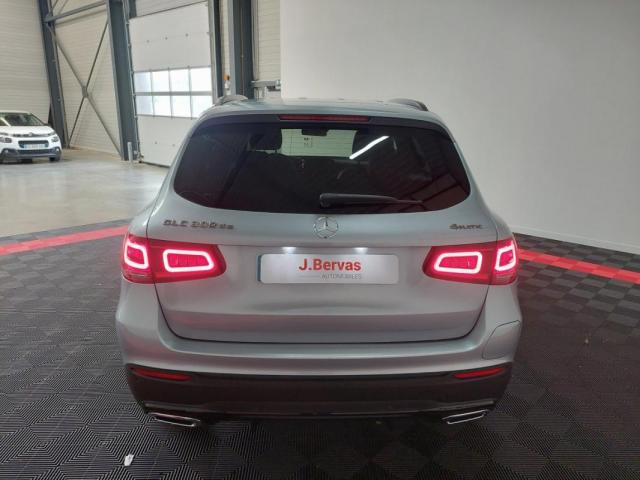 Mercedes Benz Glc image 9