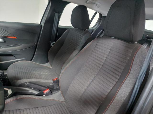 Peugeot 208 image 4