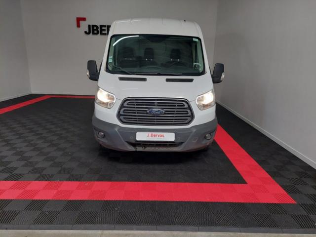 Ford Transit image 5
