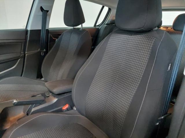 Peugeot 308 image 9