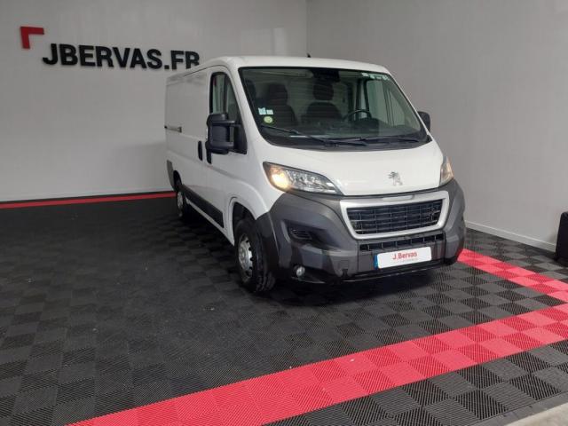 Peugeot Boxer image 1