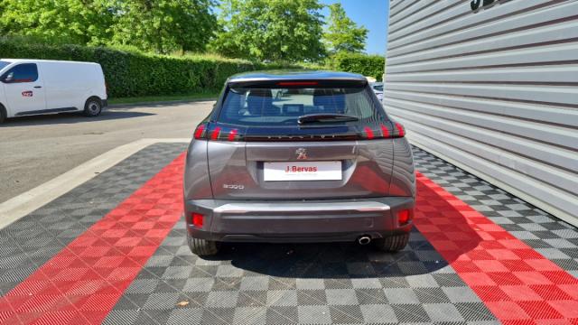 Peugeot 2008 image 3