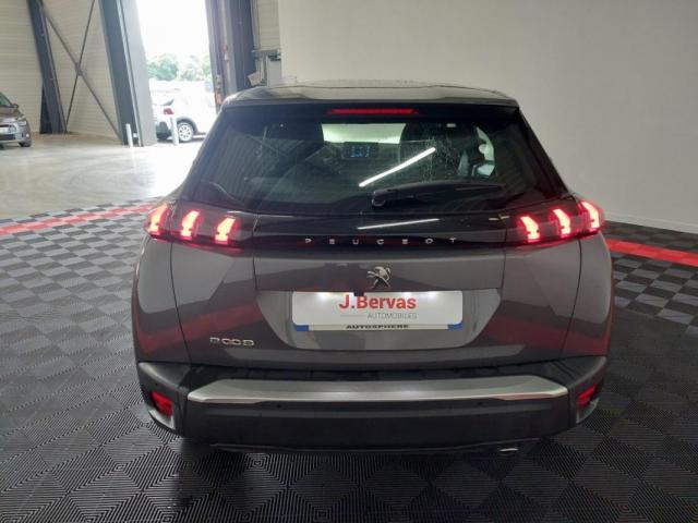 Peugeot 2008 image 6