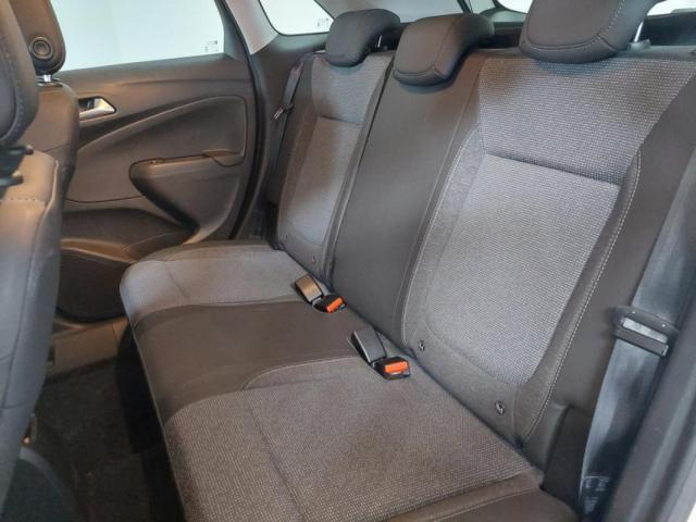 Opel Crossland image 2