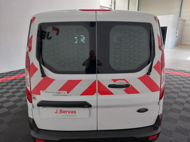 Ford Transit Connect image 9