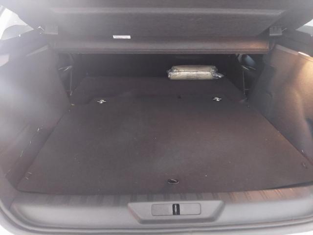 Peugeot 308 image 1
