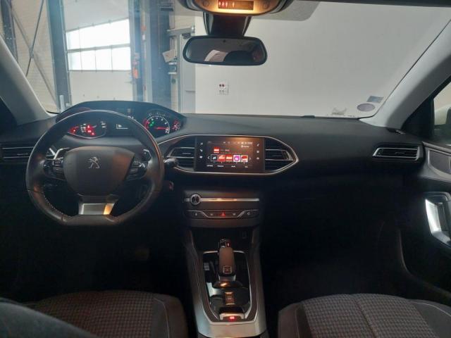 Peugeot 308 image 6