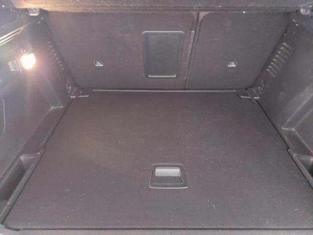 Peugeot 3008 image 2