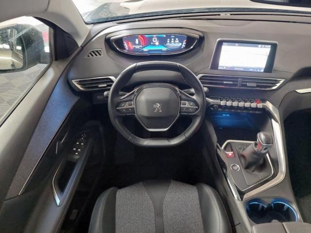 Peugeot 3008 image 9