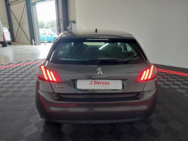 Peugeot 308 image 6
