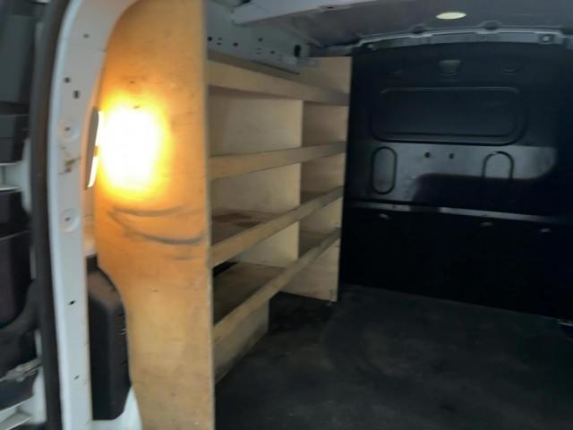 Renault Kangoo Express image 1