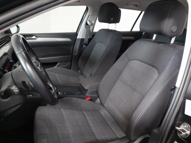 Volkswagen Passat Sw image 4
