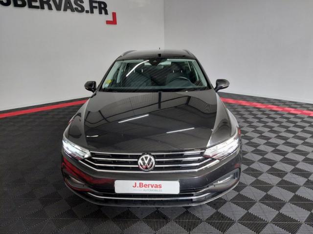 Volkswagen Passat Sw image 2