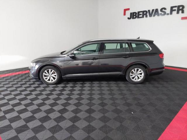 Volkswagen Passat Sw image 1