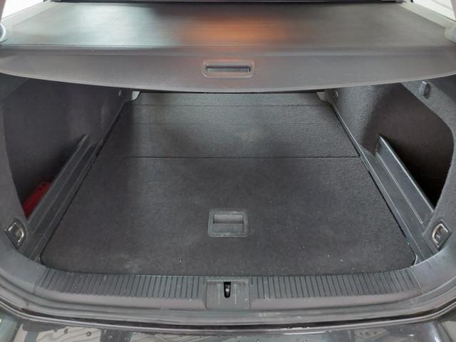 Volkswagen Passat Sw image 5