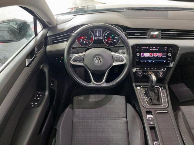Volkswagen Passat Sw image 3