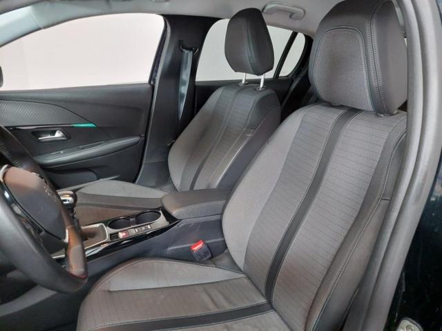 Peugeot 208 image 7