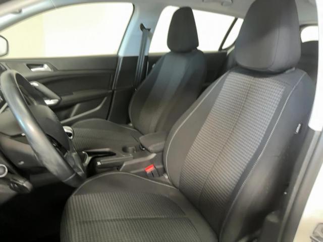 Peugeot 308 image 7