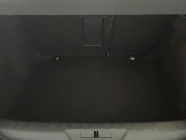 Peugeot 308 image 2