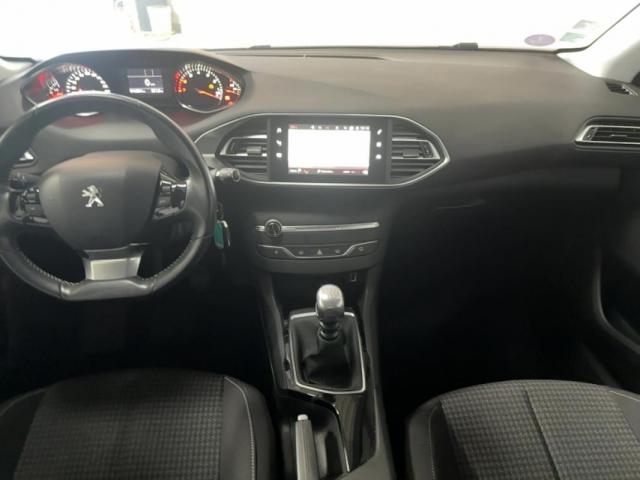 Peugeot 308 image 4