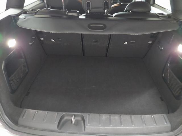 Mini Clubman image 7