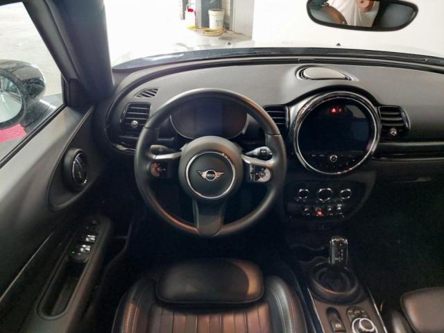 Mini Clubman image 2
