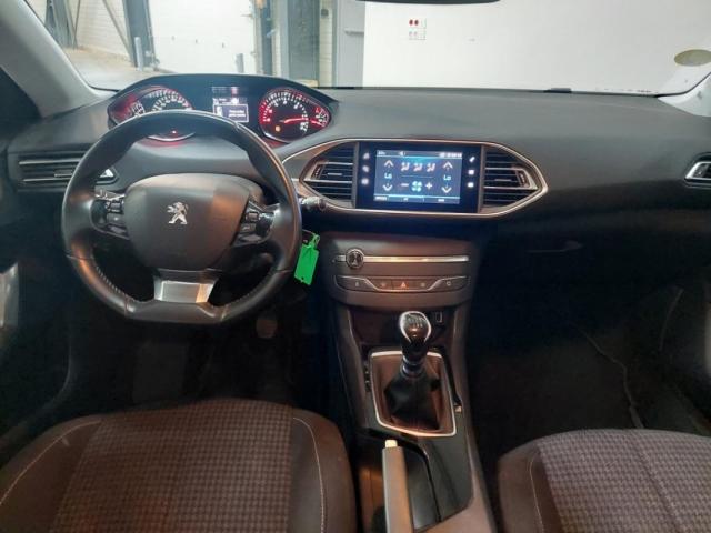 Peugeot 308 Sw image 2