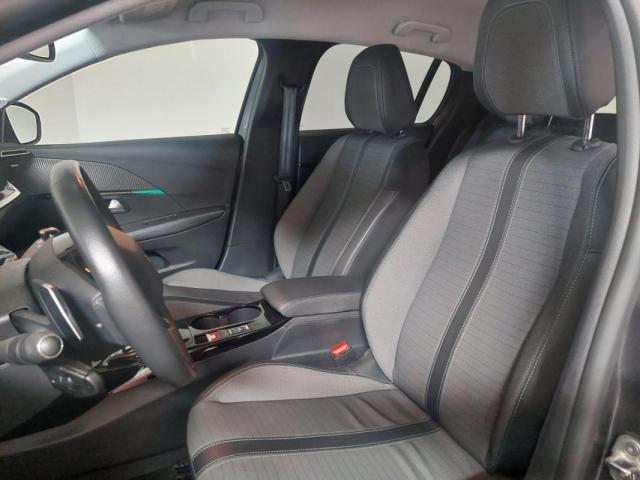 Peugeot 208 image 2