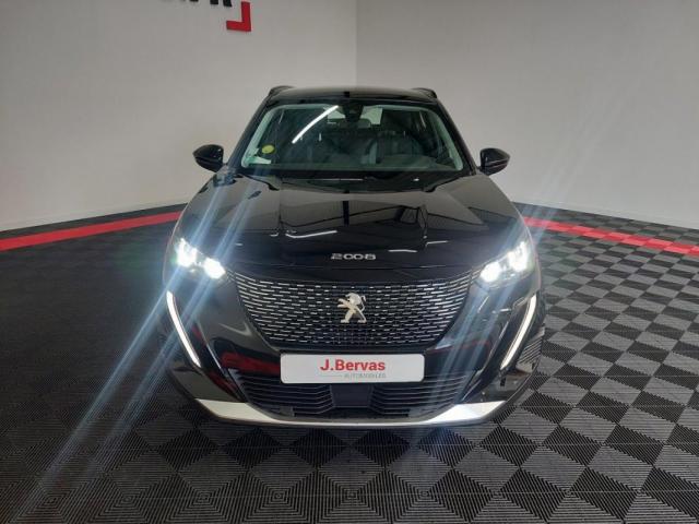 Peugeot 2008 image 8