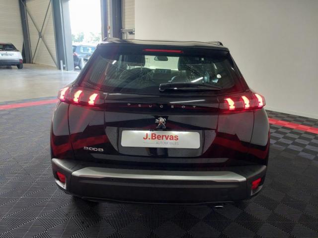 Peugeot 2008 image 1
