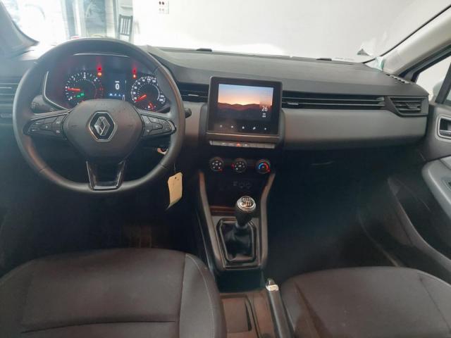 Renault Clio image 2