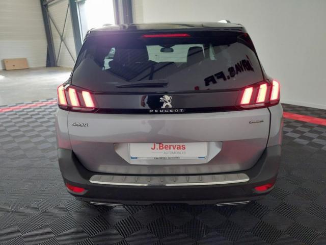 Peugeot 5008 image 2