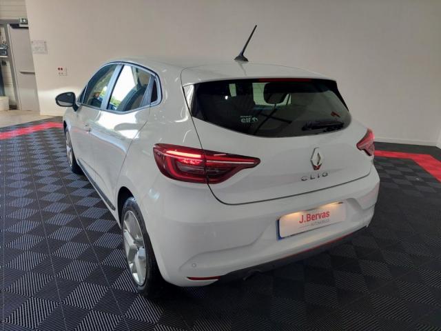 Renault Clio image 8